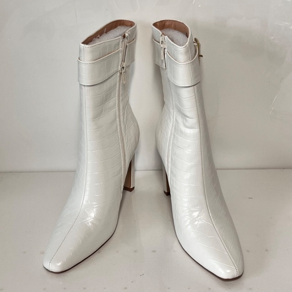 Journee Elanie Tru Comfort Foam High Heel Boots - Picture 3 of 5